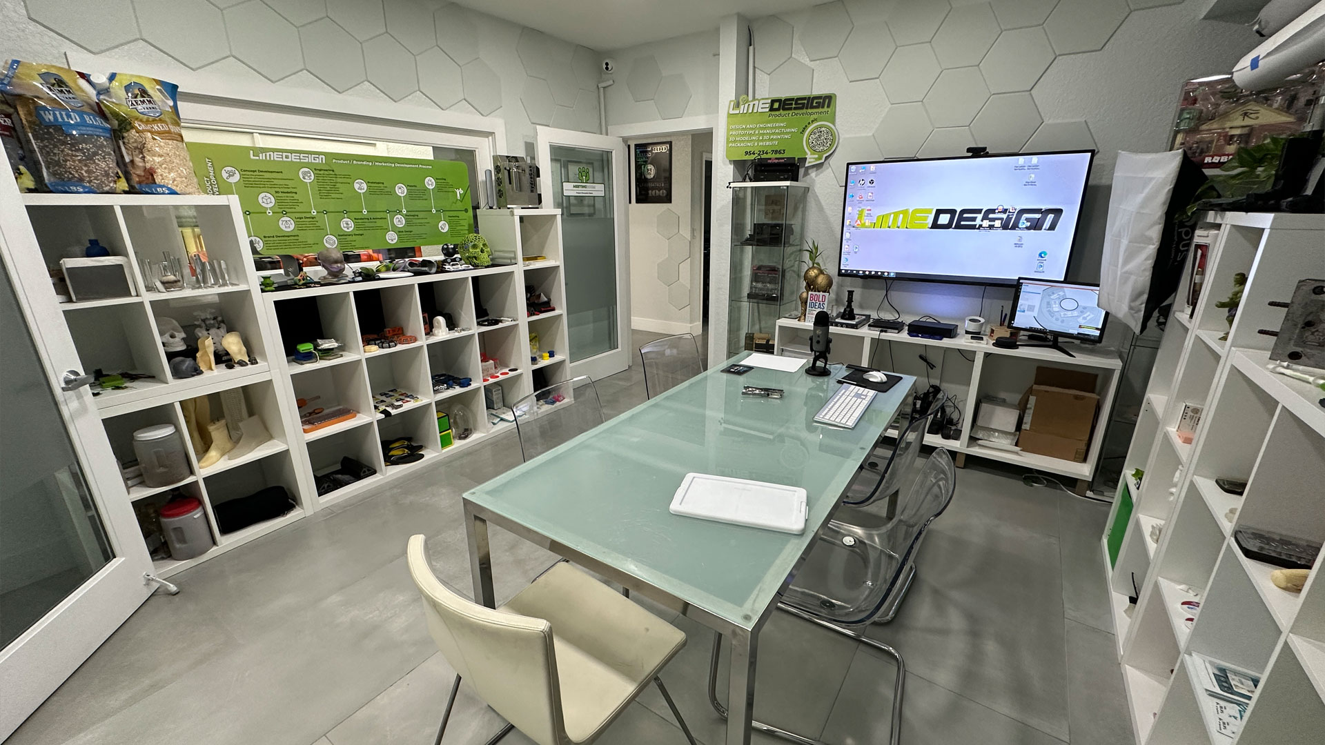 Lime-Mural-Building-8